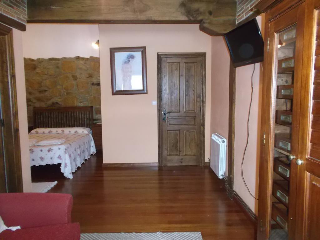 Hotel Rural El Rincon De Gadea Santa Gadea  Esterno foto